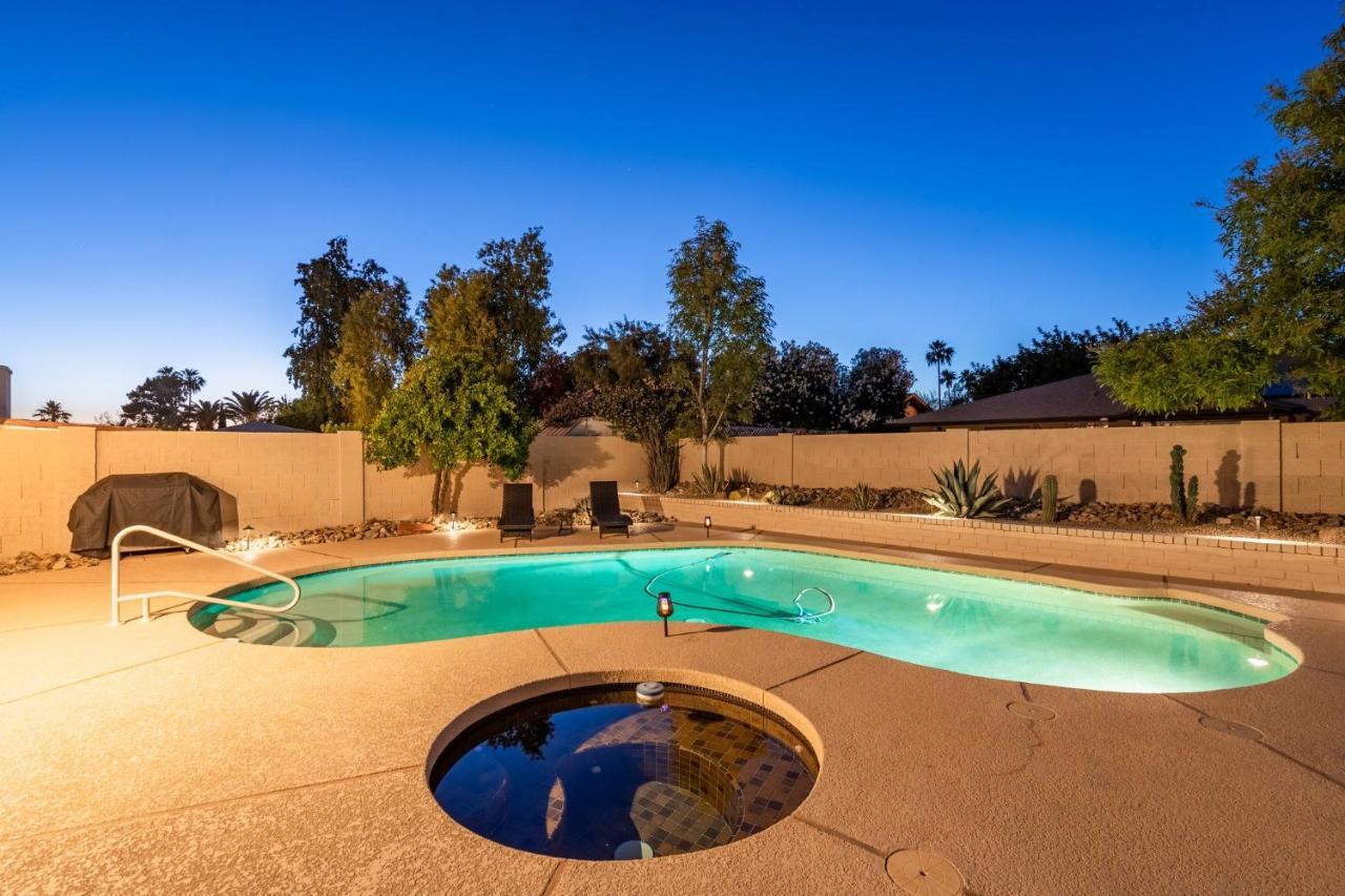 Cozy Phoenix Home Heated Pool & Spa With King Beds Exterior photo